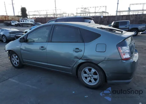 2005 Toyota Prius from USA, damaged, VIN JTDKB20U153077564